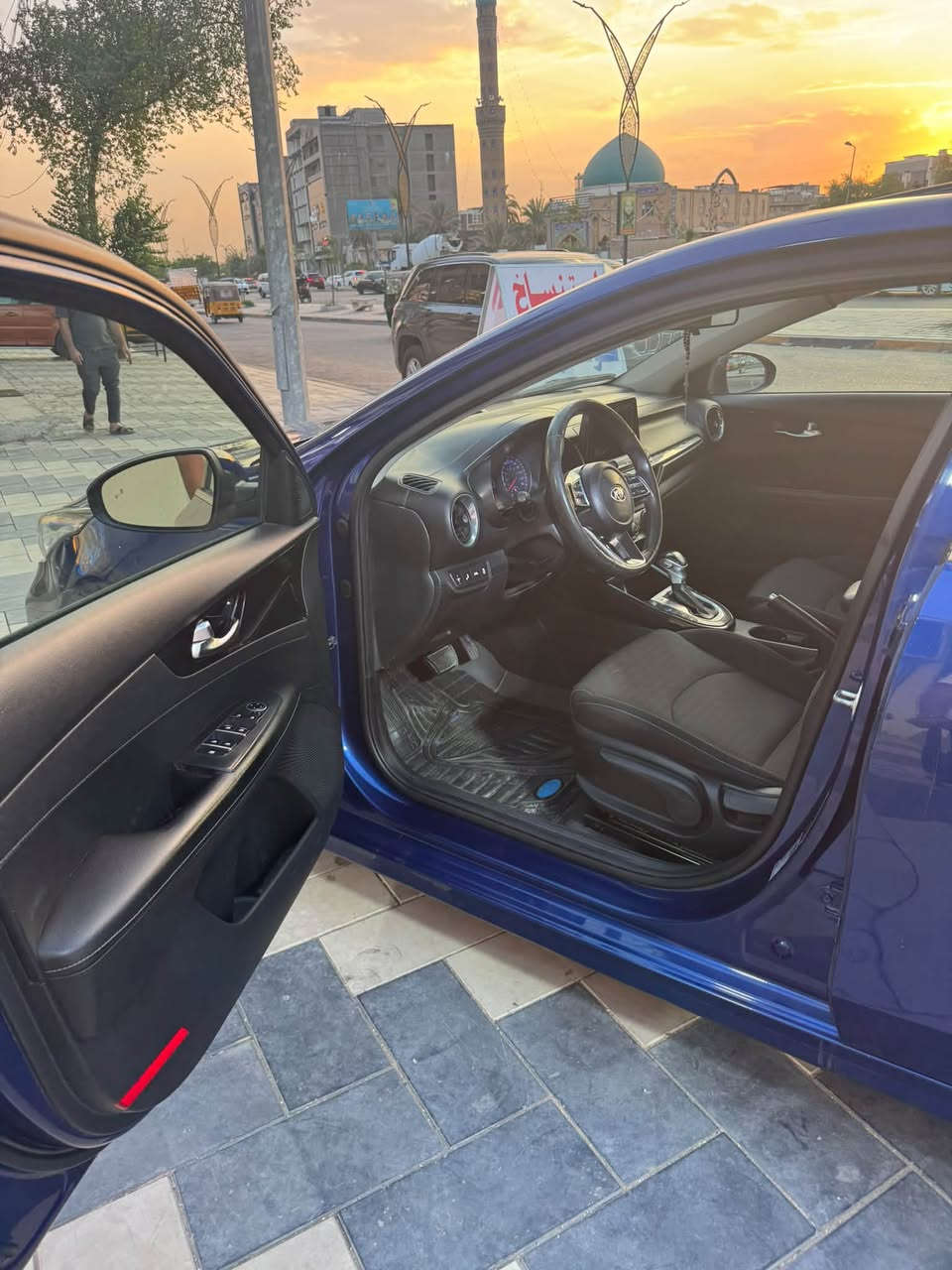 كيا فورتي وارد رقم بغداد بسمي 
مواصفات حلوه فتحه وشاحن ليز 
كروس سرعه رادارات جميع الجهات 
الگير ايتي تبريد خلفي ماشيه 170
حادث امريكا دعاميه فقط وهنا صاربيه بالجنطه تصليح
سياره كلش حلوه مرتبه 
السعر 118 ورقه وبيه مجال
 مكان السياره بغداد زيونه
*********** م واتساب
