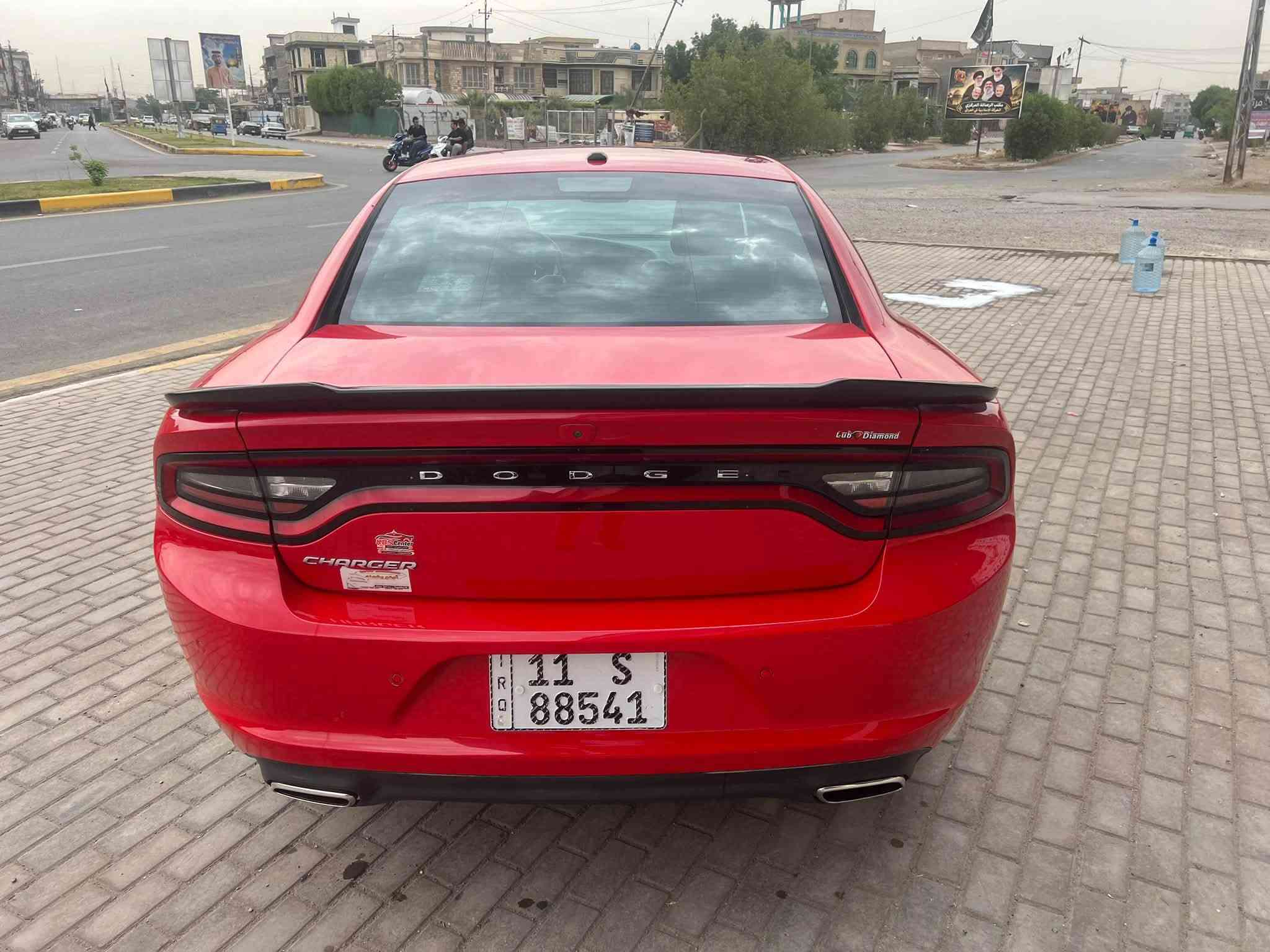 جارجر SXT • ٢٠٢٢ • ٣٦٠٠ ٦سلندر