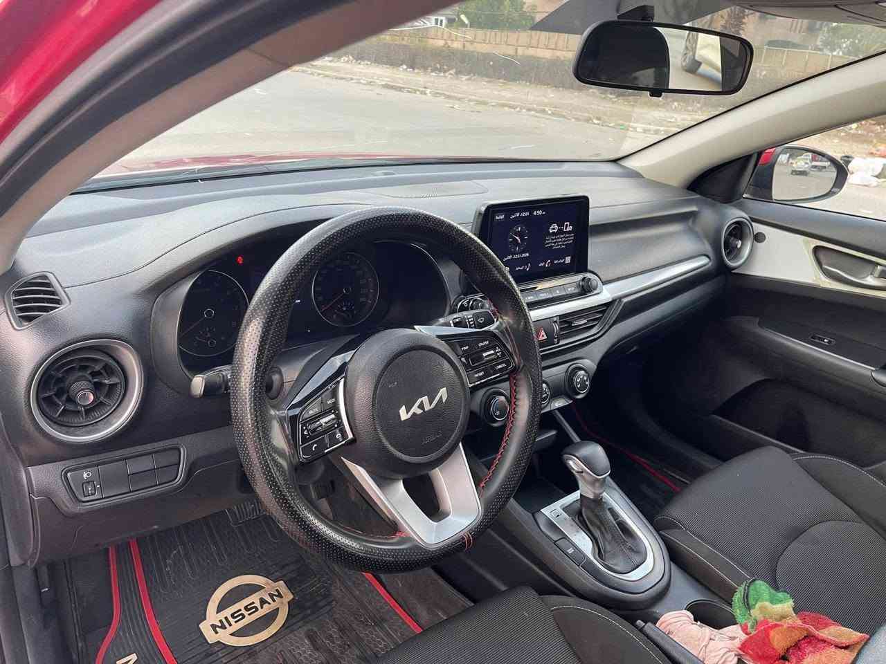 السلام عليكم
سيراتو موديل 2021  خليجي كفاله عامه  فول مواصفات فتحه .بصمه ترحيب .شاشه اصليه كامره دواره .اشاير بالمري. تشغيل عن بعد حساس خلفي ويل كب فول تحكمات استيرن مثبت سرعه ثلاث انظمه قياده مكينه 1600 كير مكفولات ماشيه 90 السياره على يدي جديده جدا رقم اربيل بأسمي السعر 155 ورقه اخوان مكلف بل نشر بدون مراوس بيع فقط  
***********
