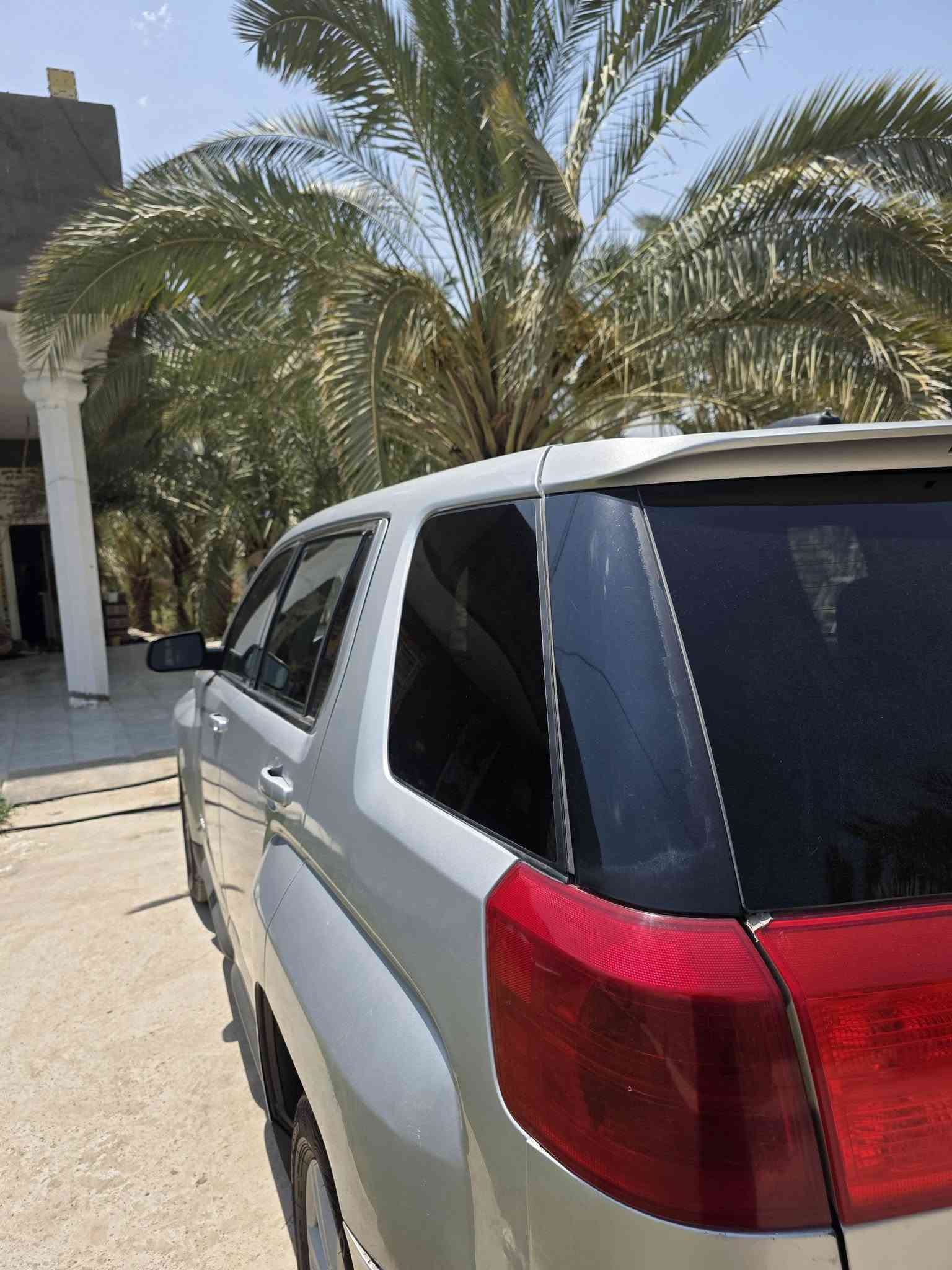 جيمسي تيران للبيع
مستعجل 
السعر 90 ورقة فقط جدا مناسب وبلاش 
السيارة باسمي تحويل ثاني يوم  
رقم بصرة 
السيارة جاهزه من كلشي گير محرك كفالة 
اريعة سلندر 
2400 
وارد كندي 
مكان السيارة 
حلة /   الدبلة 
الشراي يتصل .وبيه خير ويدلل 
***********
