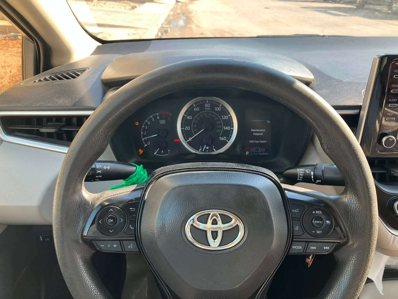 كورلا موديل 2020 رقم بغداد جاملغ وباب صبغ و 3 قطع كلير ابيع حزام كير مكينه مكفولات داخلها ابيض فئة le  للتواصل *********** السعر المطلوب 115 وبيها مجال شي بسيط
