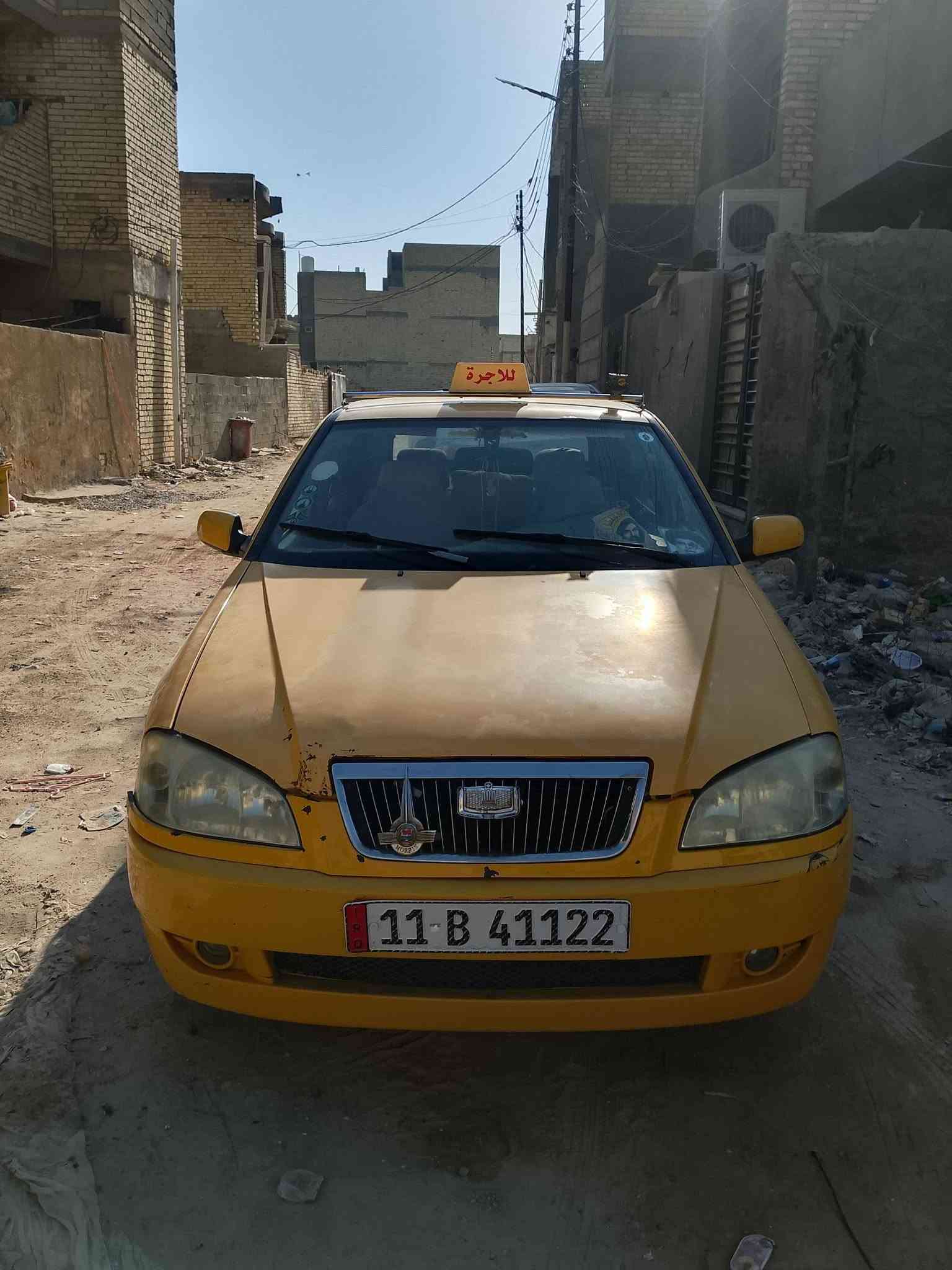 السلام عليكم شيري كوين للبيع موديل 11 سنويه ل 27 هيئه غرامات مصفرة تبريد خير من الله صدر جديد خلفي وامامي تايرات نص عمر بس بيها خيط تبخير باقي سيارة كلها شغاله ومكفوله كهربائيات كلها شغاله بيع مستعجل سعر 25 وبيها مجال بسيط سيارة حلوة عنوان بغداد الامين رقم ***********
