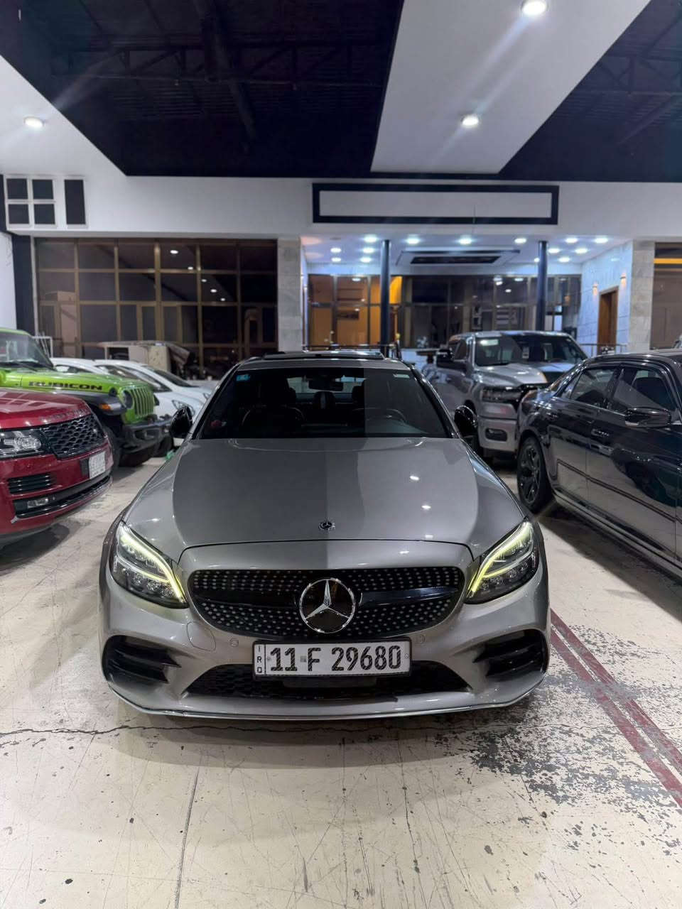 السلام عليكم ورحمة الله وبركاته📌

للبيع  مارسدس c300//2019📌

رقم بغداد انكليزي تحويل مباشر 📌

لون صدر الحمام 3الوان 📌

داخل اسود 📌

فتحه 📌

شاشه كامره خلفيه 📌

كشنات كهرباء 📌

كشنات تدفئه 📌

بصمه 📌

محرك 4توربو 📌

سياره بلاك 📌

كير محرك صدر 100/100سيارة جداً جديده 

ملاحضه حادث جاملغ وبنيد صطحي ✨

الهاتف ***********✨
العنوان معرض النهضة معرض الكرادي 2 بغداد, العراق
