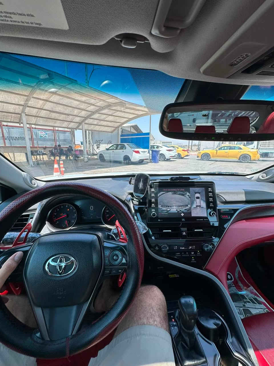 سلام عليكم
كامري 2022للبيع فئه xse اعلى فئه محرك 6V
تبريد قطعتين تبريد كشنات رادارات اماميه خلفيه جواني 360درجه بنوراما داخل بلادي احمر قياده ذاثيه داتشو سياره رقم اربيل شاشه كاربلاي دبل اكزوز بلادي سياره نضيفه وارد امريكي مكان سياره بغداد سعر سياره 240 الي ميعجبه سعر يعبر المنشور 
والسياره بالواقع احله الاتصال *********** اتصال فقط
