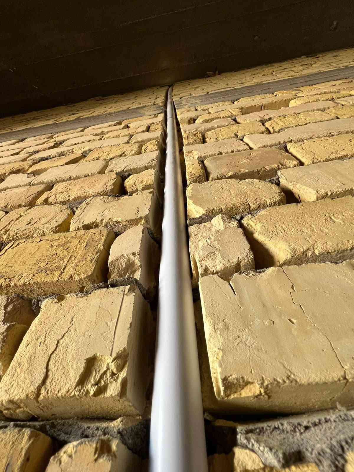 السلام عليكم ورحمة الله وبركاته علي لنشر شبكة المنزل وحفر النزالات كص كوسره كله ليز وكبان  اعملنه  في هارثه  البصرة للاستفسار اتصل ‏‏‪***********‬‏

