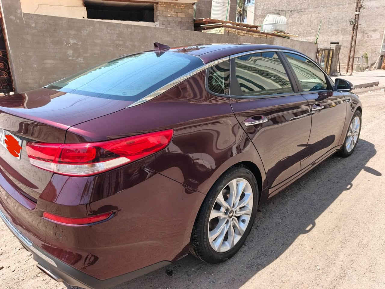كيا اوبتما FE 2020 مكينة 2400
السيارة وارد امريكي فقط خشم جاملغ صبغ بدون تبديل بدون ايرباك بدون دواخل تعتبر كلين وشرط الفحص 
كير مكينة شرط الفحص بلاديات
تبريد ثلج+صدر امامي خلفي جديد السيارة مناقصها برغي ولا كلوب مشتغل بالدشبول ماشية 80 السعر120 وبيها مجال مكاني بغداد 

***********
