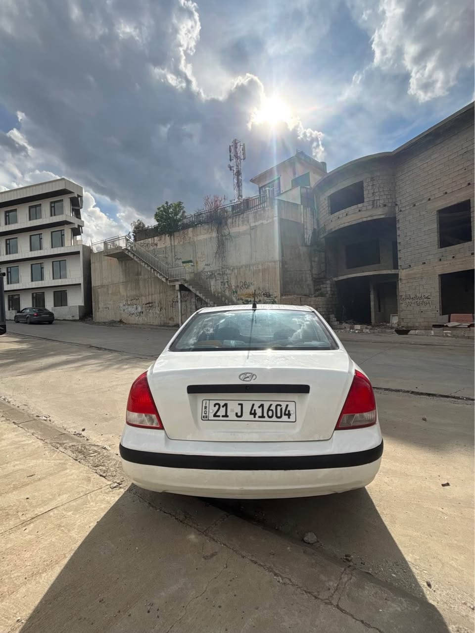 هۆندای ئیلانترا ٢٠٠٢ مەکینە گەورە ٢٠ 
گێڕ عادی
ڕەقەم سلێمانی 
گێڕو مەکینەو تەبرید بەشەرت
سەنەوی تا ٢٠٣٠ تازەیە 
هەمان ڕۆژ بیکە بە ناوی خۆتەوە
سەیارەکە تەکسی بووە کراوە بە خسوسی 
لای خۆم هەموو مەسرەفێکم تیا کردووە سفر کراوەتەوە
هی دەستی مەعرەزچی نییە 
٤٨$ گەڵاو معامەلەیەکی برایانەشی تیا ئەبێ
*********** السليمانية, العراق
