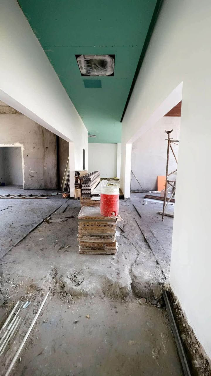 سلام وعليكم 
كادر جص بورك تصفير داخلي 
جاهزين بي مكان  نشتغل داخل بغداد الكرخ 
*********** 

شغل درجه اوله تسليم مصادر ليزر خيط كبان
