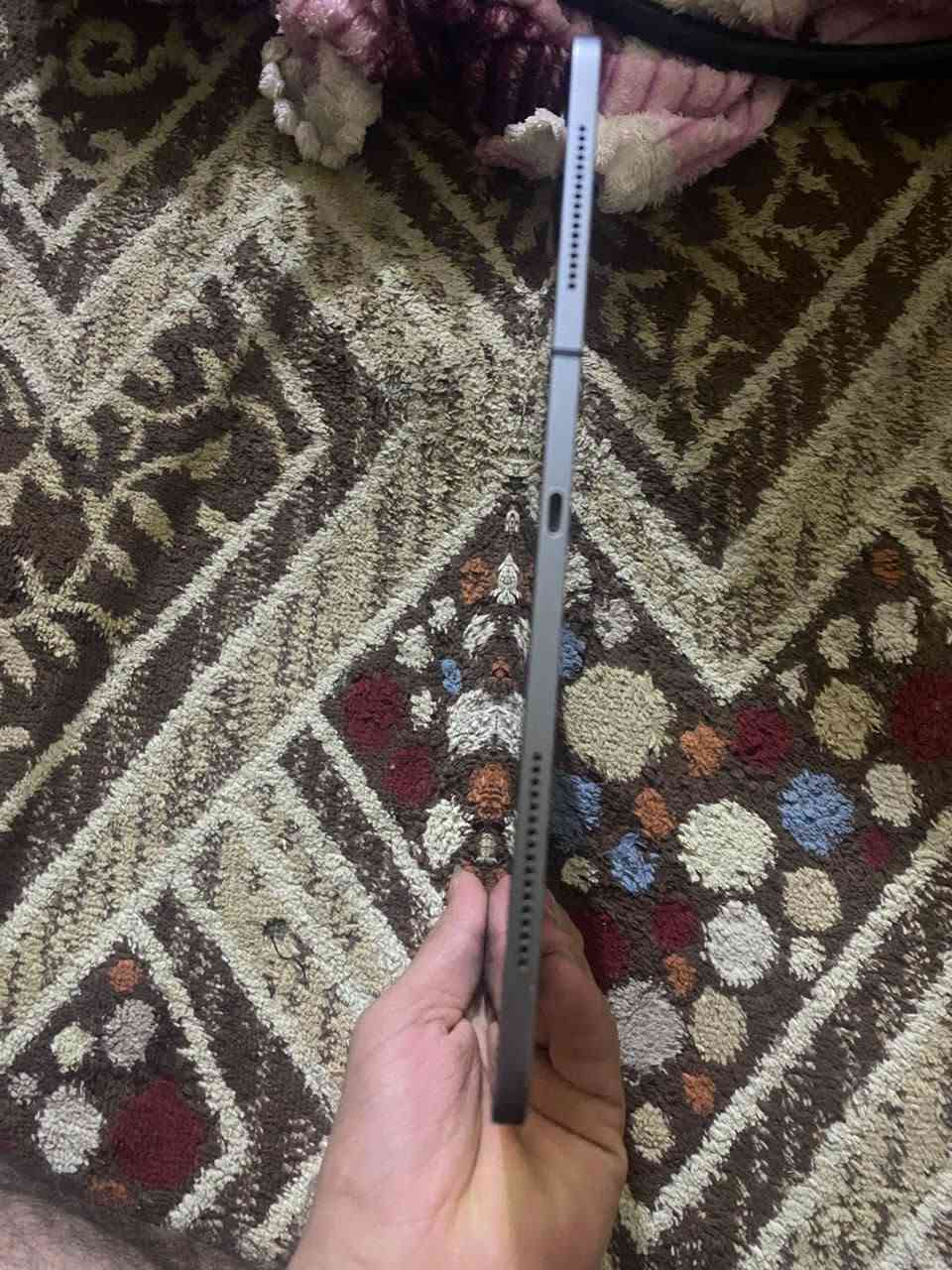ايباد برو ١٢.٩ • ذاكرة ٦٤ • بطارية ٨٦٪