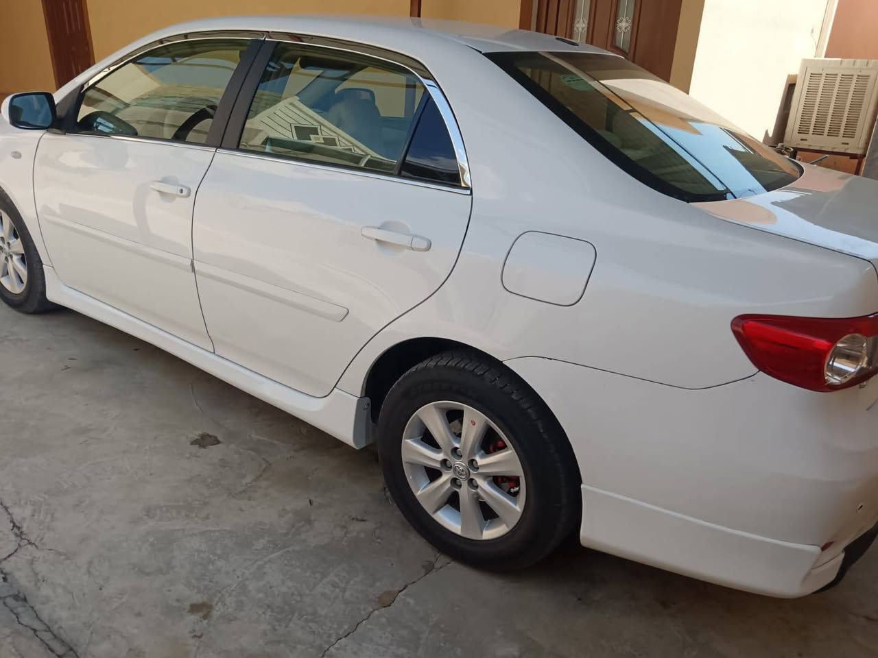 بيع و مراوس كورلا 2013 خليجي
محرك 1600 ما مفتوح
بيه صبغ باب بدون دواخل 
السونار مرفق
السعر 122$
***********
***********
