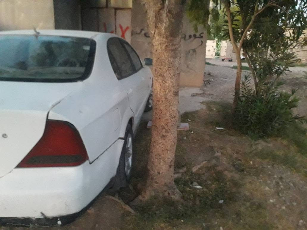 سلاو هاوريان ئه م سياره يه بو فروشتن داوی لیگنز زور بی عه یبه مودیل ۲۰۰۲ ئارم بلاستیک سلیملنیه گیر عادیه سیاره یکی که م مه سروفه زور جوانه سعری ۱۸ گلاو معامله هه ر که سی ویستی تلفون بکات*********** سياره كه له كفريه گورینه وه ش ئه که م گه ر شتیک به دلم بیت كيفري, ديالى
