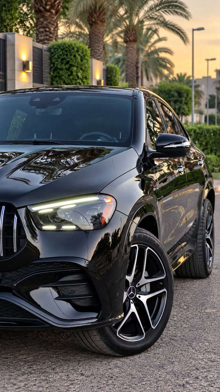 للبيع أو مراوس 

مرسيدس GLE 53 AMG موديل 2024
ماشية 23 ألف mi يعني 38 الف km
السيارة كندي وكفالة عامة، باستثناء بارد قليل، والباقي كفالة عامة بحالة الوكالة.

فل مواصفات AMG بانوراما • وجكات • أنظمة قيادة • كشنات AMG • شاموا • دبل • سيستم صوت Burmester  • 5 كاميرات • ومواصفات هواية 
السيارة مغلفة PPF
صفر مسج ، بدون أي خلل أو نقص، بحالة ممتازة.

تراي مال زيرو وسيرفسها بالكامل بالشركة، وبيها تخم تاير شركة.

رقم بغداد ومكانها بغداد 
السعر 73000 دولار
للاستفسار: ***********
