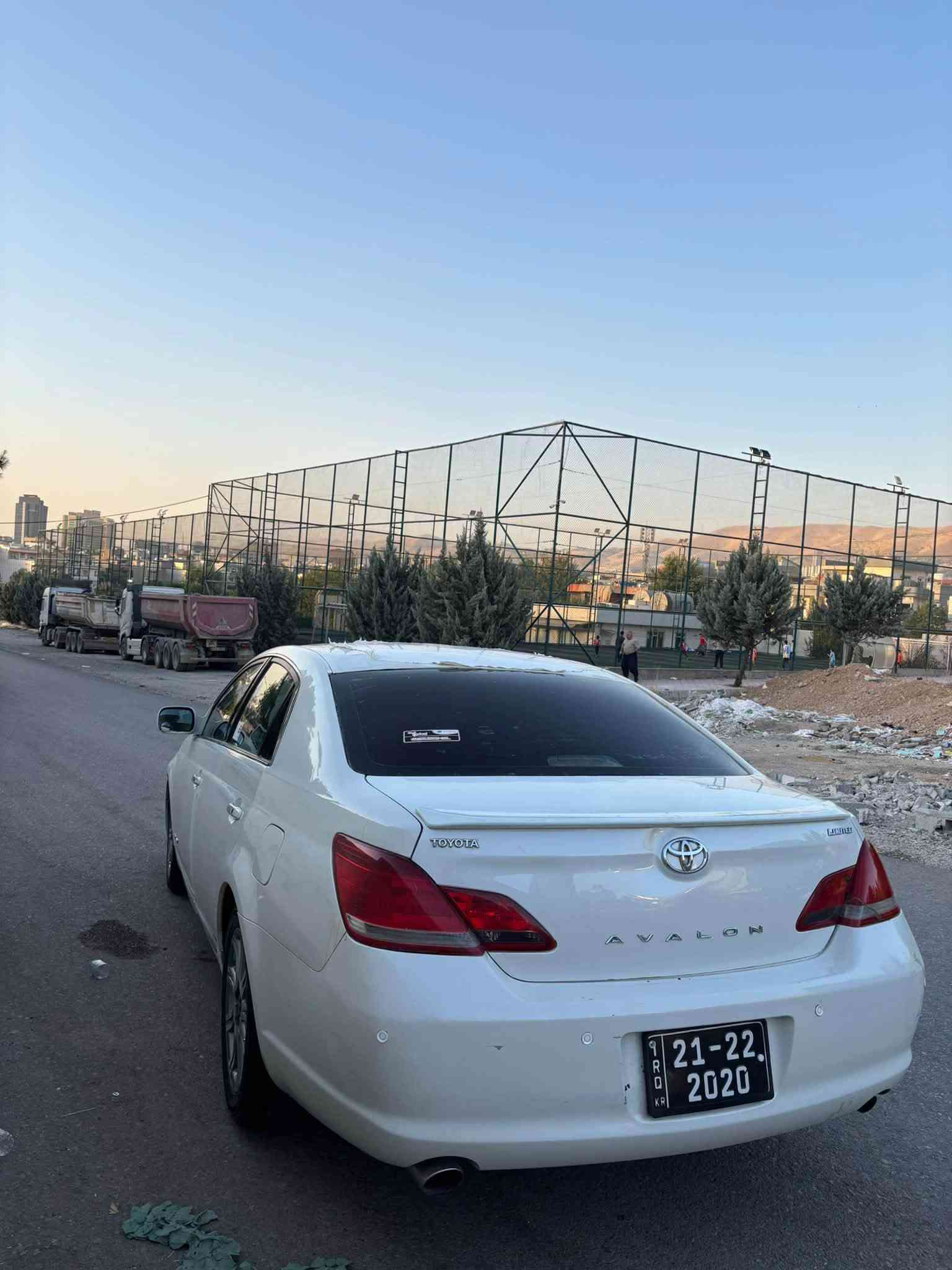 2007براوە 

سەیارەکە بەس ماشەڵای دەویت

فول مواسەفات

پێنج دەرگا بەسمە 

پەردە 

کوشن سارد و گەرم

سڵایت 

سەیارەکە کۆدی  بۆ کراوە، 

بارکودیشی پیوەیە

سەیارەکە ناو دەری پاکە، ناو زەرد جڵد 

گێڕوو مەکینە بەشەرت 

کارەبای گشتی بەشەرت

تەقە و ڕەقەی تێدا نیە بە شەرت 

شووێن سلێمانی ، 
نرخی ٥٦$

***********
