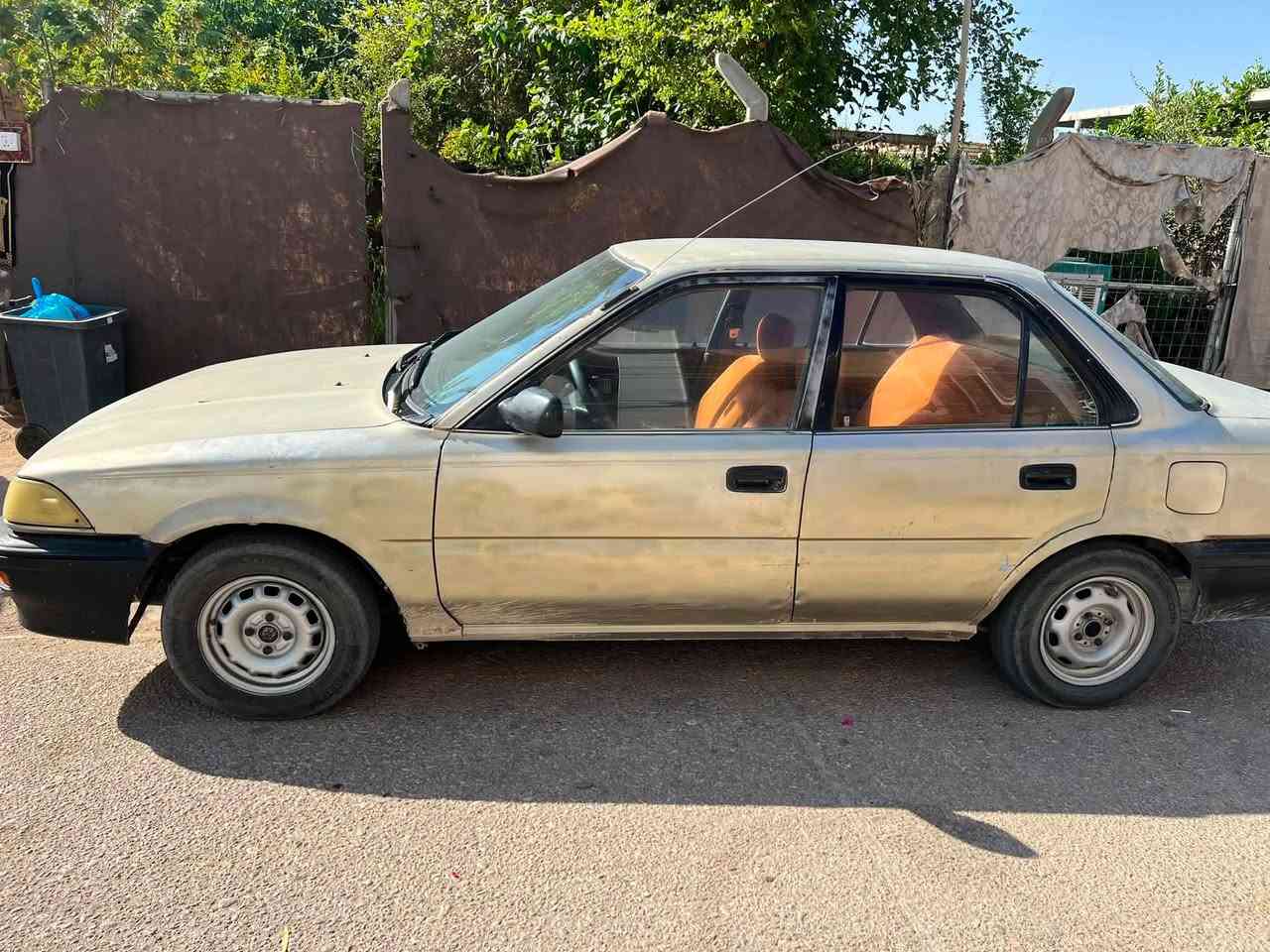 سلام عليكم كورلا عضم يسره بلادي موديل 92 
سياره حلوه تبريد شغال اوتماتيك رقم جديد بسمي كهربائيات كوله شغلاه مكاني نجف سعر 35 وبيها مجال قليل رقمي ***********
