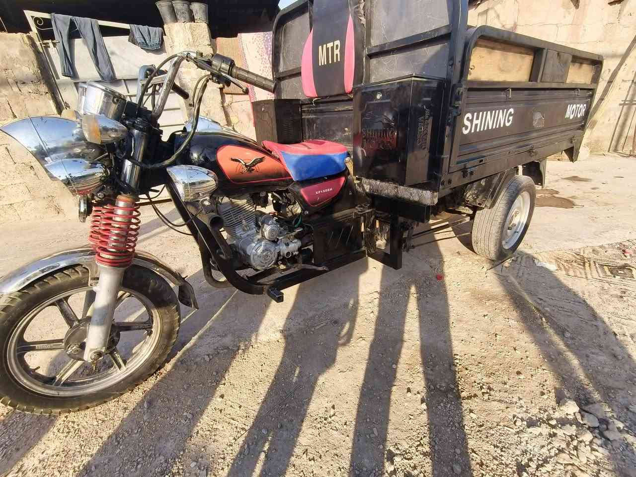 ستوته للبيع مديل 16
جاهزه وراق  
سعر 1500وبيها مجال 
‏‪***********‬‏
