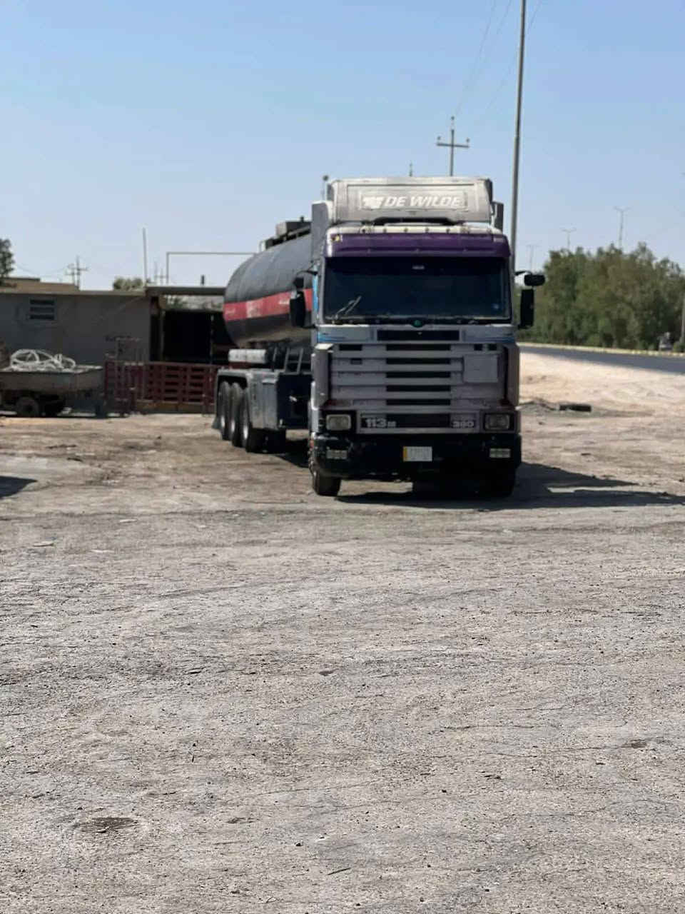 السلام عليكم للبيع  سكانيه  بطه راس اوكامله موديل 96 رقم بغداد ل28 سنويه  تانكي فوزله سبرنك  طوناج جيبيس  كامله تخم تاير ***********
