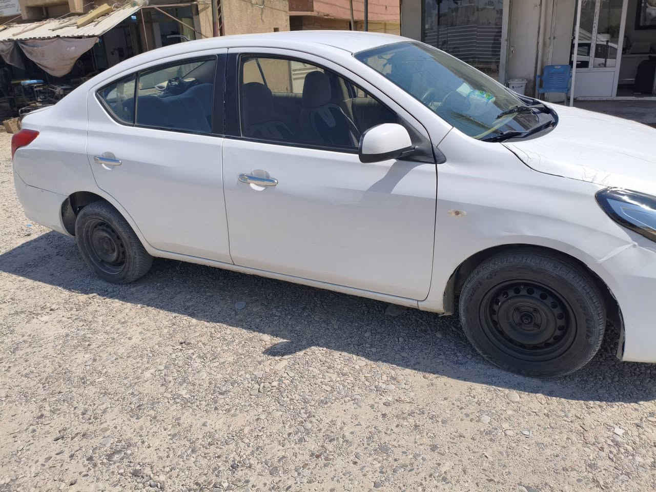 سني2016
محرك1600
كير
تبريد
تخم تاير
بطاريه
حداديه 50%
صبغ قطع ابيعك حزام بدون حادث بدون تكم بدون قماره بدون بچم بدون دواخل
شرط التحويل والغرامات
75$ بيها مجال 
مكان سامراء 
***********
مكلف بلنشر
