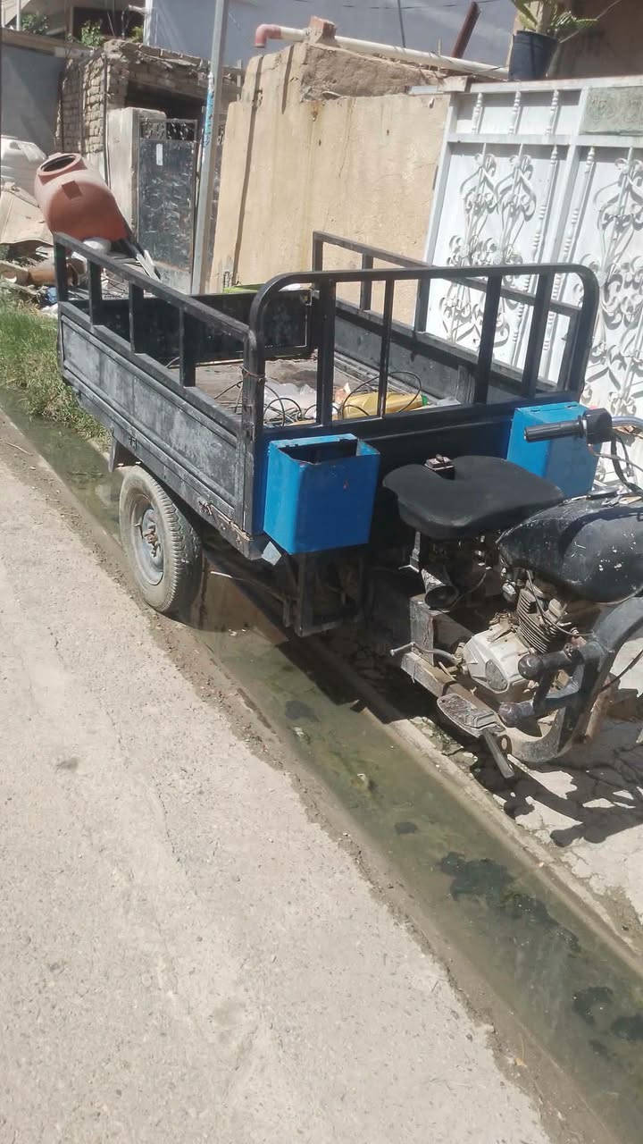 سلام عليكم ستوته متيار البيع كهربايات سلف كلها شغال بدون وراق بيها الحيم بشاصي سعرها 550  تصل *********** مكان بهرز ابو خميس
