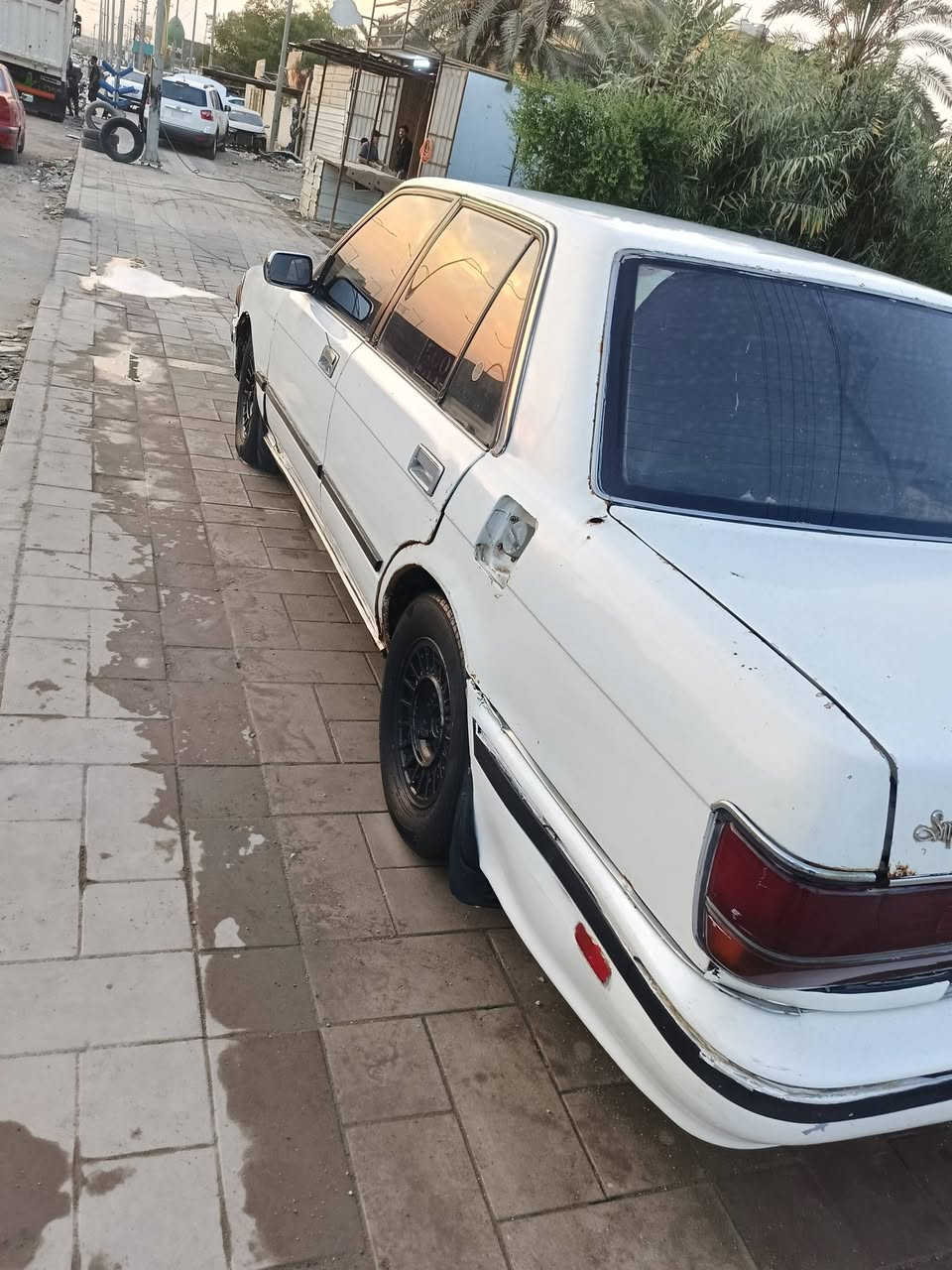 سلام عليكم شباب
سيدان مديل 90
راعيه ماندله
مكينه وكير 2ونص حداديه حلوه
السعر 18
عنوان سياره ناصريه مركز 
***********
