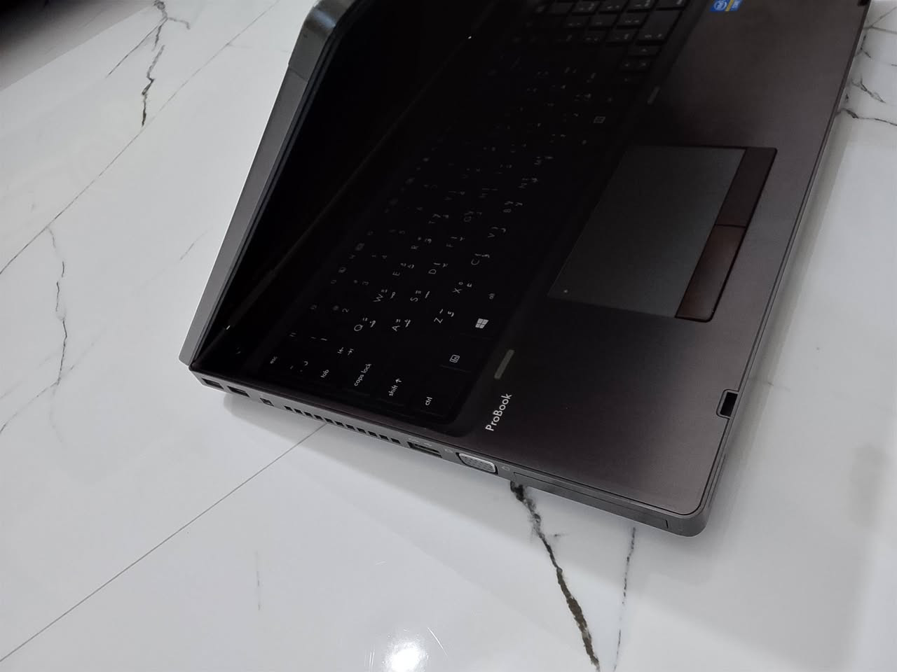 السلام عليكم
لابتوب hp cor i5 الجيل الثالث مواصفاته حلوة Ram8G ،hard 256 ssd ،الشاشه 15.6 + ملحقاته كامله ويا ماوس + جنطة + شاحنة الاصلية .

وطابعة كانون LBP6030 كاترج بعدهي بالباكيت وبالكاترج مال الشركه مستخدمه قليل جداً 
اشتريتهن بس علمود بحث التخرج، رايدهن 360 الف، المكان الخالدية *********** او واتساب .
