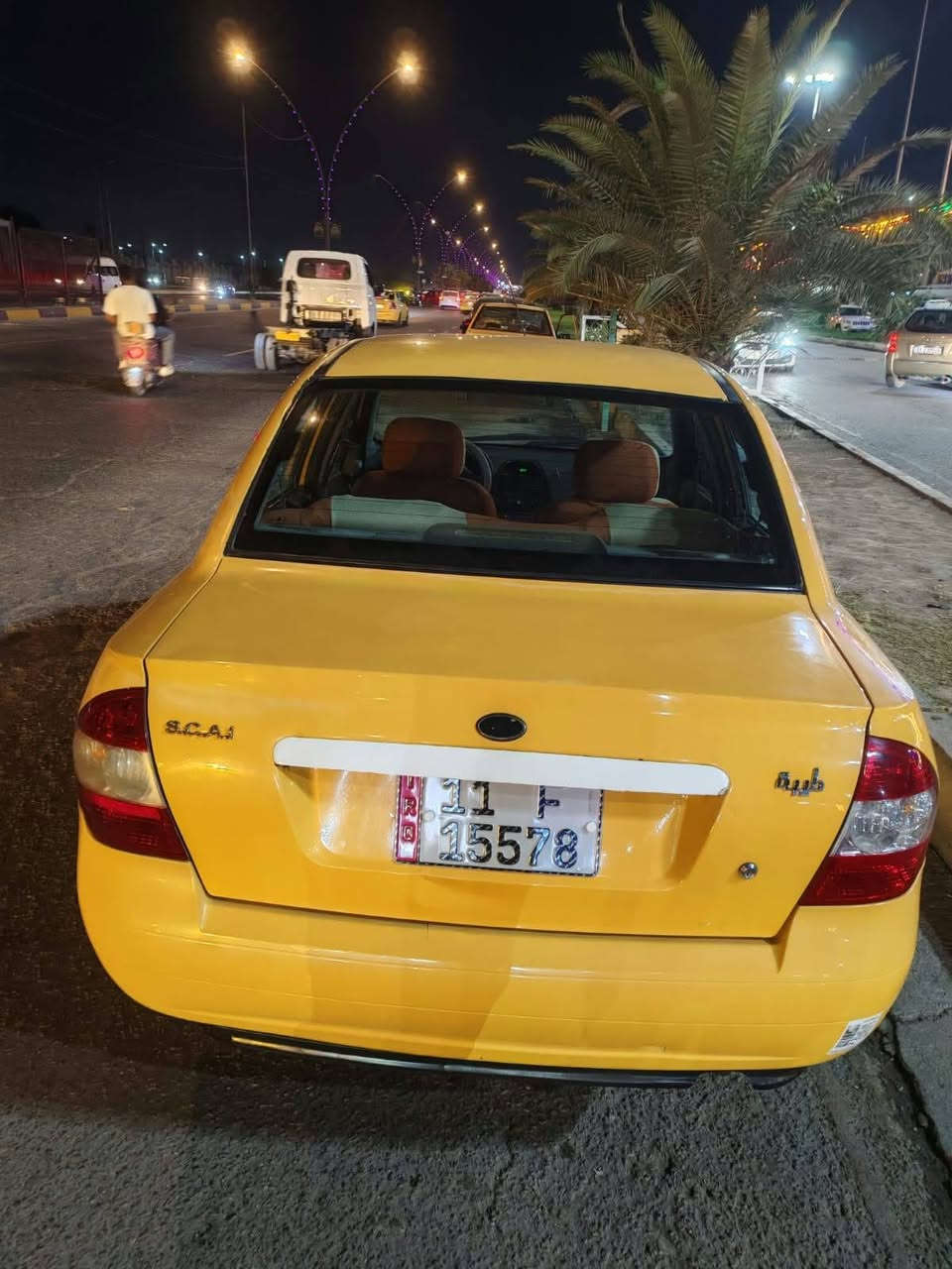 سلام عليكم طيبه2015رقم بغداد  انكليزي سنويه لل28بسمي مداور ثاني يوم مصفر هيئه وغرامات مكفوله كير ومحرك وكشر وتاير  وحداديه عده بارد باب السايق مكان كربلاء استفسار *********** مكلف بلنشر رقم صاحب السياره
