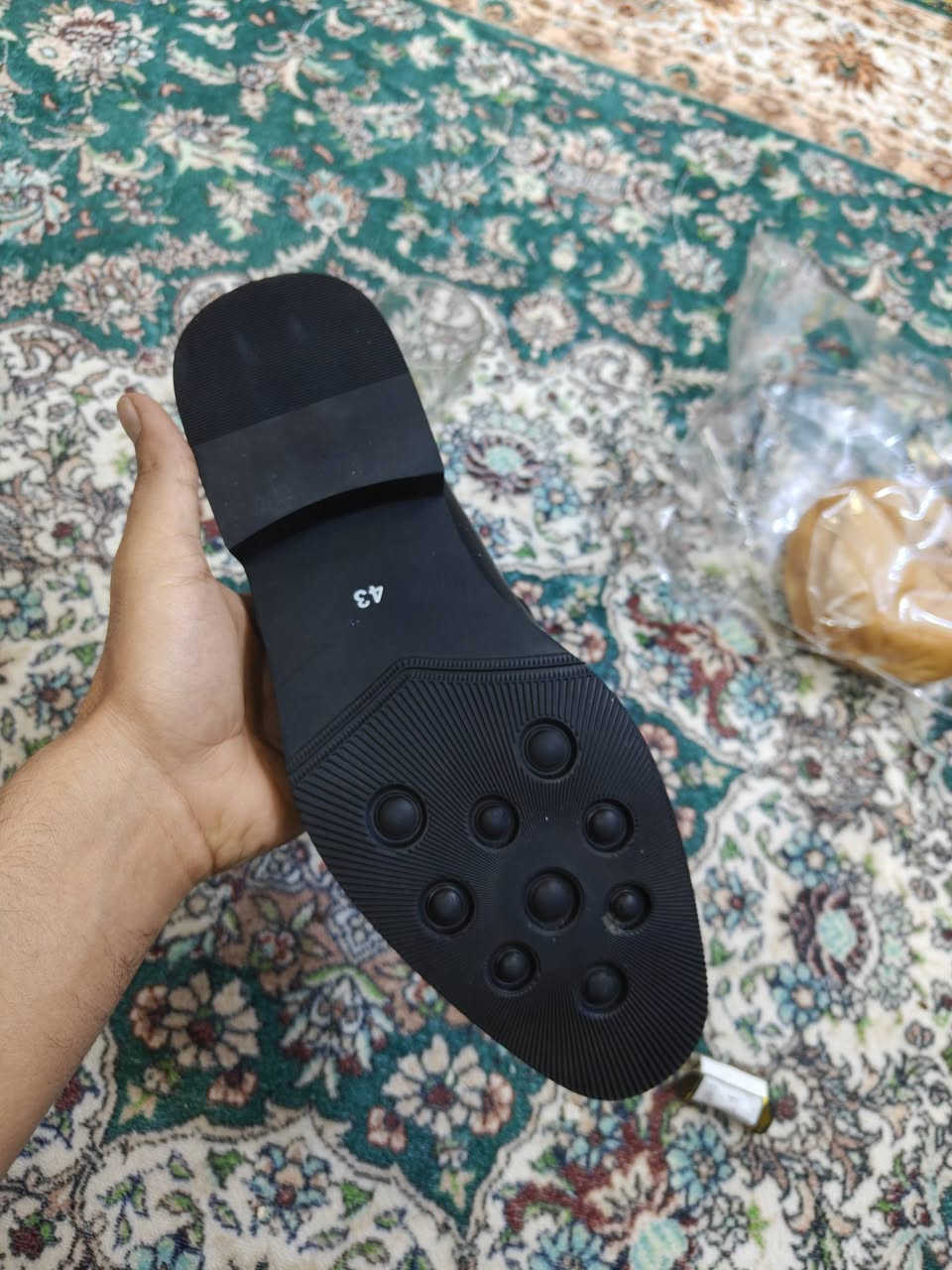 اكسسوارات شخصية • للبيع