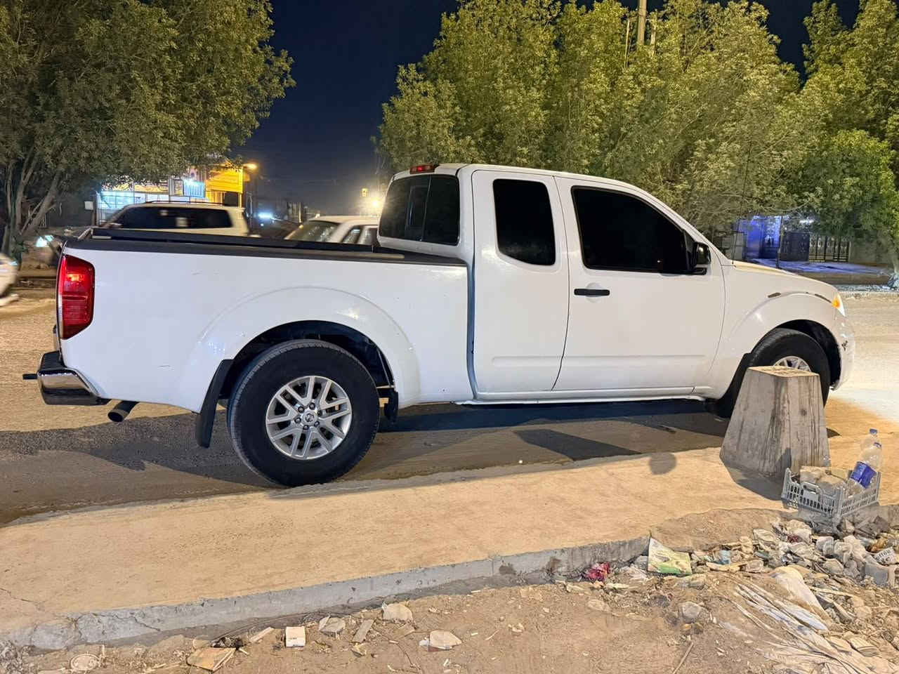 بيكم نيسان مديل ١٨ ماشيه ٨٠ حقيقي   مكينه سته استندر سياره بلكارتون. سعر ١٢٠  فور ويل. َمكان كربلاء. رقم ***********.

