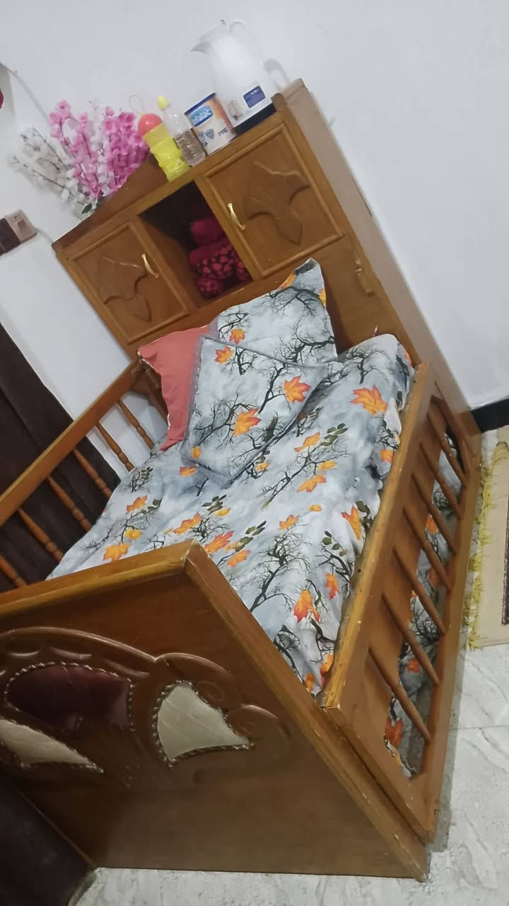 جرباية اطفال تسكام عراقي ب150 وبيها مجال
مكان المحاويل البدع الكبير 
***********
