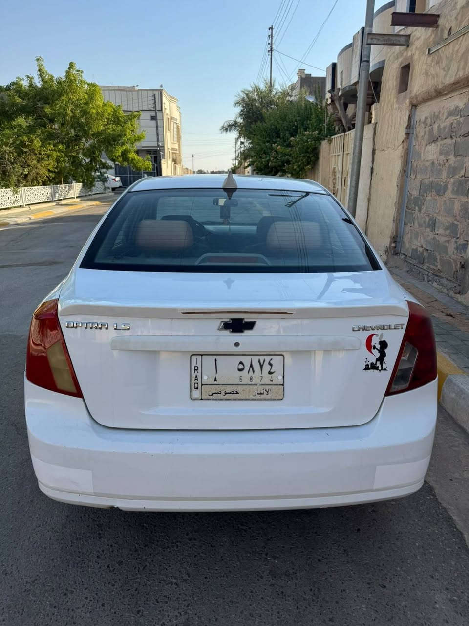 اوبترا 2011 رقم انبار حره تحويل مباشر بيها قطعتين صبغ الداير مال الجاملغ الخلفي وجاملغ امامي وبيها جاملغ الثاني الامامي مبدل بدون دواخل كير محرك مبدلهن جدد السياره نقصها تبريد بس غاز  والصدر والبقيه مثل ماموضحه سعرها 68 وبيها مجال بسيط   ***********
