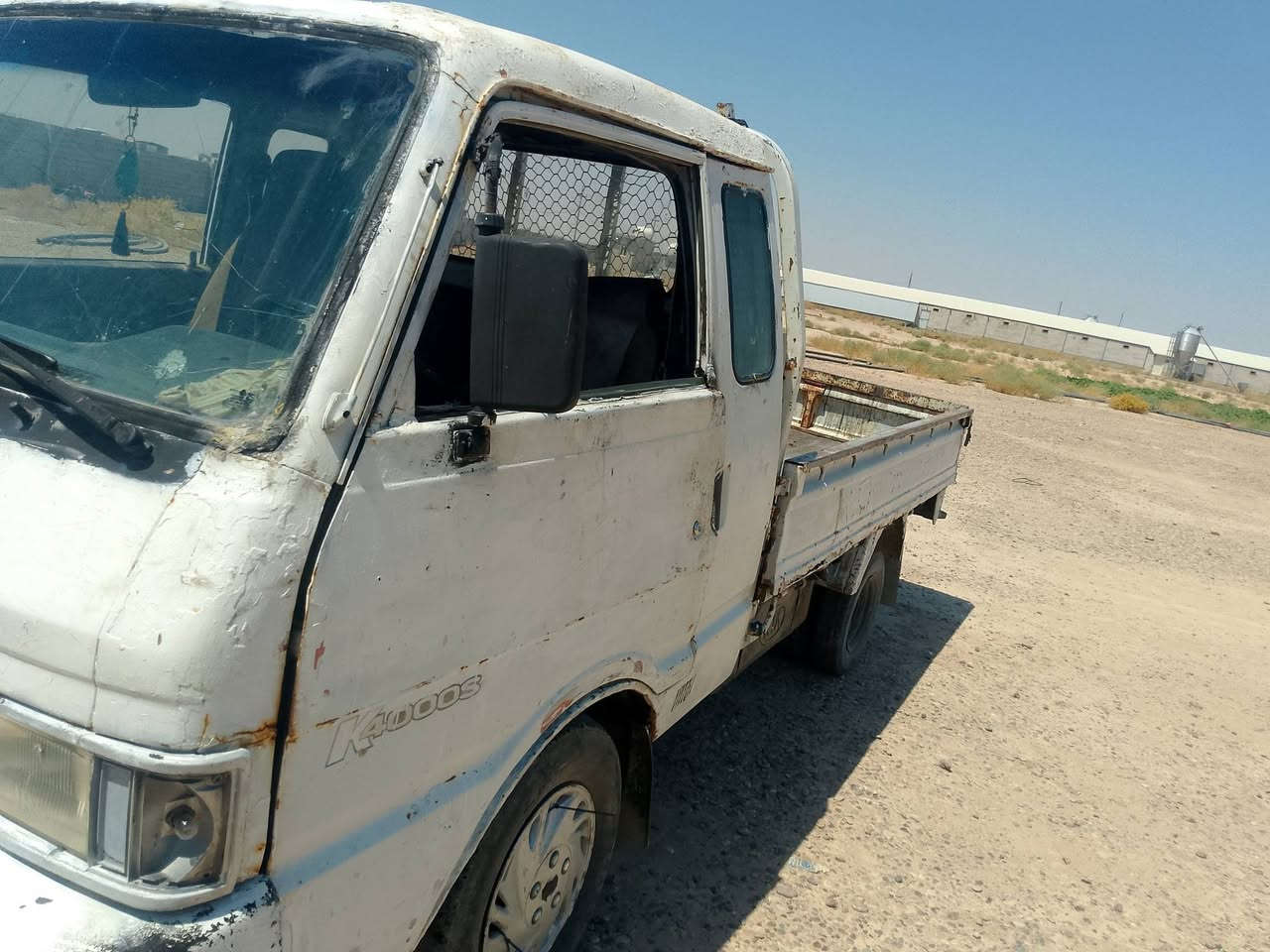 السلام عليكم  كيا للبيع  94
بيها تحويل رقمها فحص صلاح الدين  
مكينه وكير خير من الله  
كهربائيات شغاله تايرات نص عمر 
السعر 28وبيها مجال مكانها سامراء 
باقي التفاصيل ***********
***********
