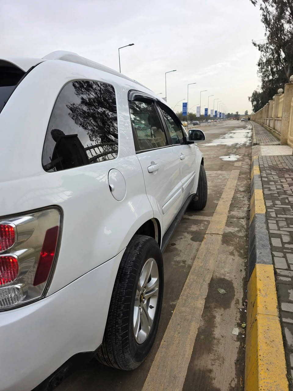 شوفرليت اكينوس 2008
بيها جاملغ اليمين وباب اليمين مبدل 
وبيها باب الصندوق يعني ٣ قطع
 تبريد محرك تدفئه وكير 
كله مضبوط 
السياره بيها منظومة غاز حكوميه
مع الكادرت الاصفر مالها 
منظومة بانزين ادامه كامله 
مامحتاجه شي 
بيها منظومة زينول ابيض عالي ناصي
مع كافة الكهربائيات شغاله
تايرات جدد 
ويل كب جديد شديتو بيدي
كشن كهربائي يصعد وينزل 
دوشمه مضبوطه
شاشه وكاميرا
السياره رقم نينوى دولي 12
باسمي انا الشرعي 
السياره شرط جاهزه 
وترايها وين ماتريد اطلع بيها 
#السعر_77

للتواصل 

#كورك   ***********
