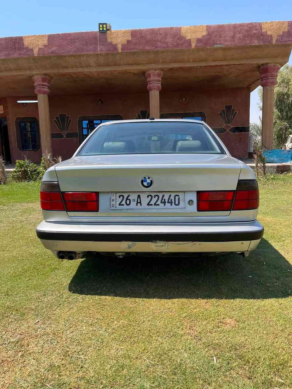 السلام عليكم للبيع فقط Bmw ٥٢٥ موديل 1990رقم صلاح الدين إنكليزي ب اسمي سياره جاهزه كير مكينه حداديه كله جديد السعر ٥٨وبي مجال بسيط ***********
