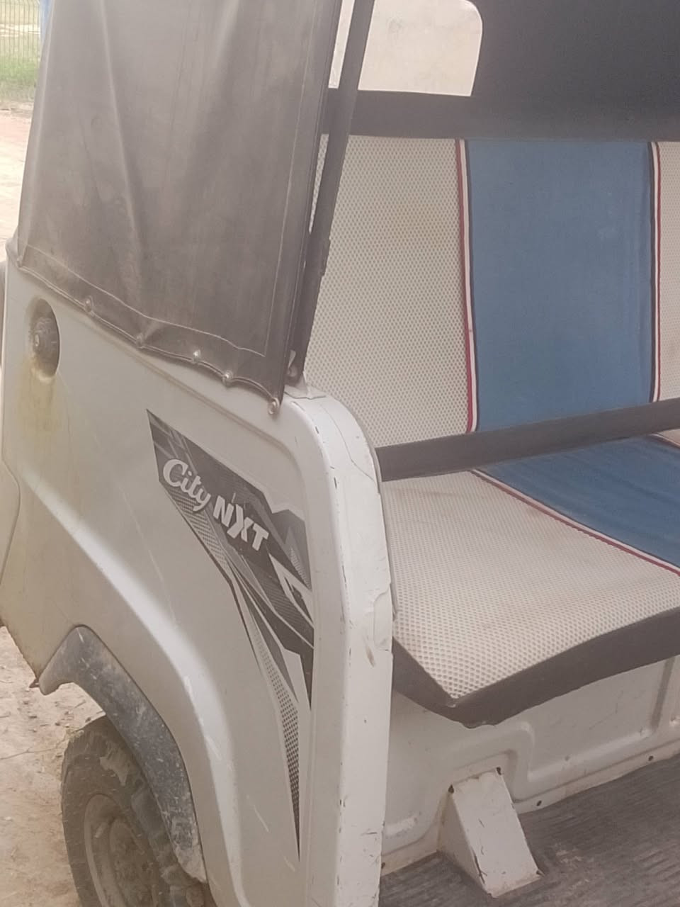 يتكتك بياجو مودل 21سعر3800علاوظعية البلاد مناقصة تك كاملة حتى سبير جديد عنوا النجف حيدرية ***********وراق كاملة
