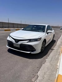 كامري هايبرد • ٢٠٢٠ • وارد امريكي