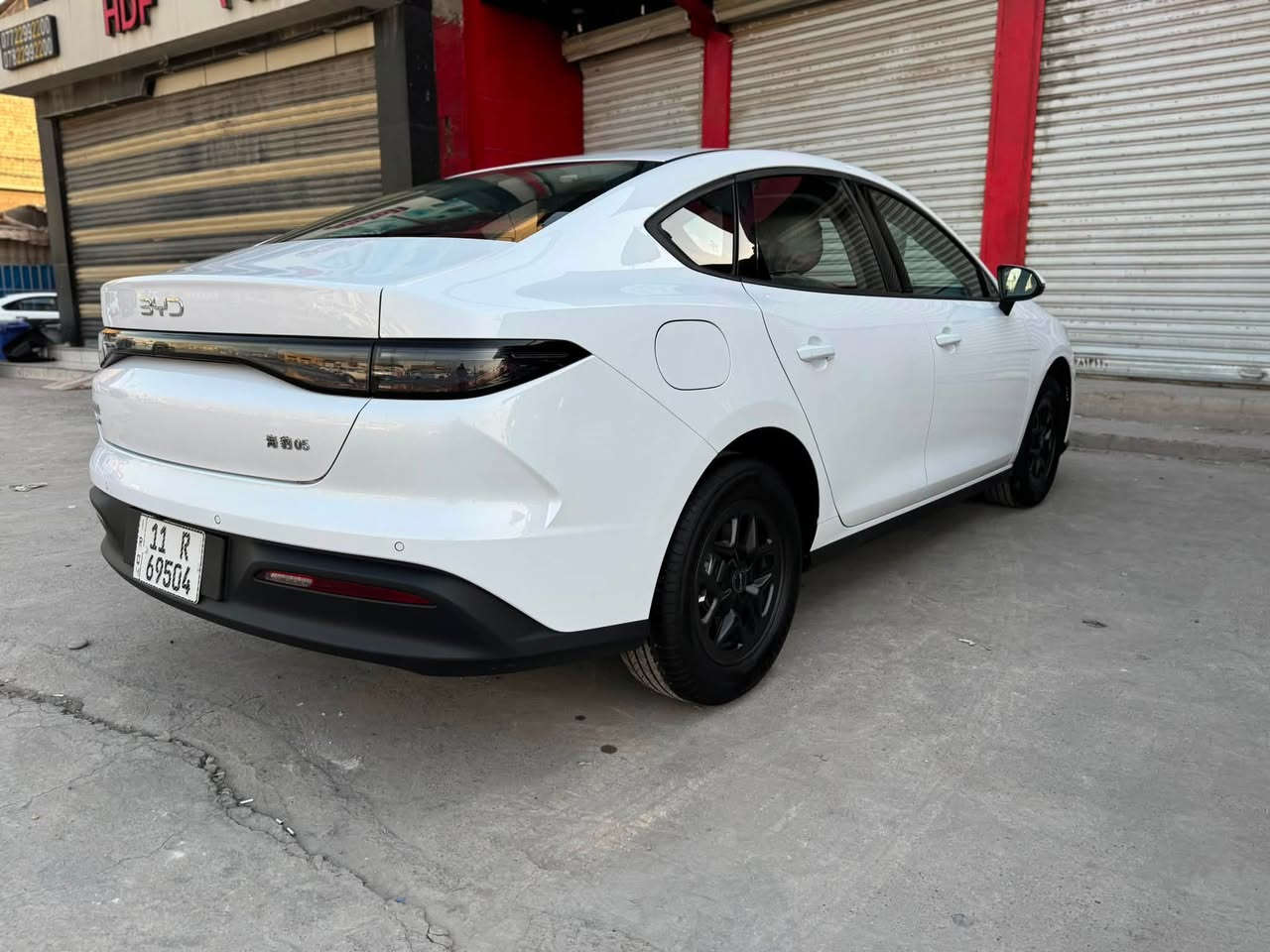 بي واي دي سيل 5 مستخدمه 800 كيلو زيرررررو
موديل 25 كفاله عامه من الصبغ والبارد و الشخط سونر مرفق بل منشور غراضهه كامله بصمه وكارت وشاحن 

مكاني زعفرانيه اربع شوارع // ***********

