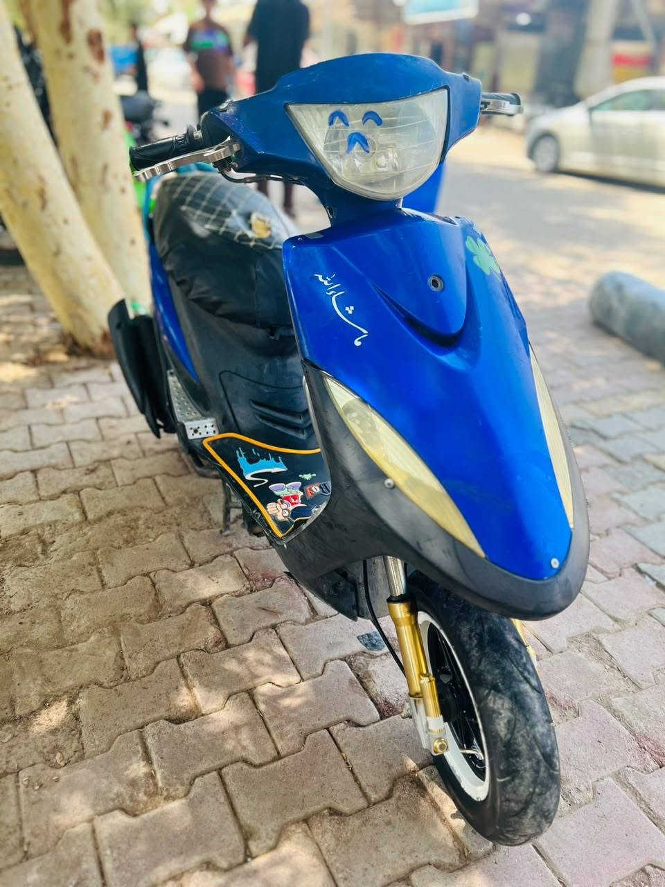 سلام عليكم دراجه ماكس عدله🛵 للبيع 

دراجه مفتوحه مره وحده بس نضيفه كلش 

مزوده 55 السعر 550او بيه مجال 

مكان الديوانية نفر 

مكلف بل نشر *********** بي واتساب
