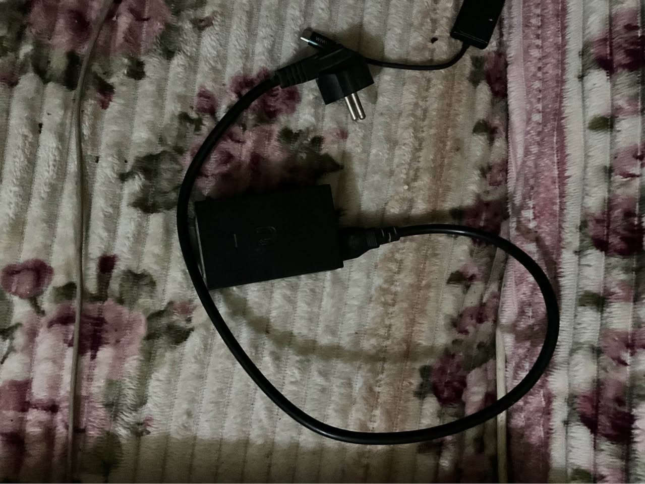 سماعه محيطه معه اضائه لد RGB السعر 30 الف 
سماعه محيطه سعر 20 الف 
محوله نانو الاصليه سعر 20  الف 
راوتر تيندا نت يخبل هستوني محدثه سعر 30 الف 
مكاني كربلاء الأمن الداخلي رقم *********** كربلاء, العراق
