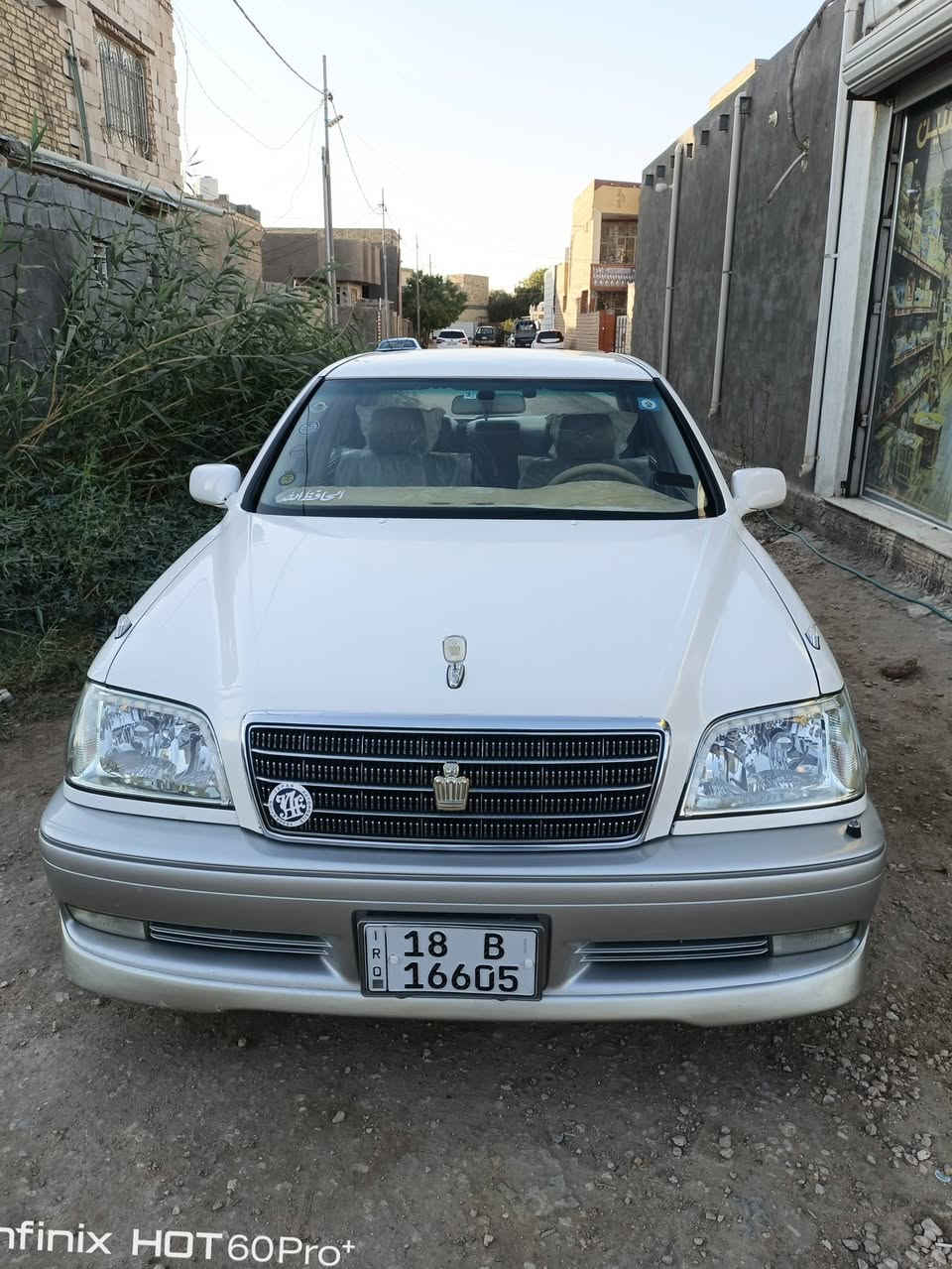 السلام عليكم سيارة للبيع ملكه رقم بابل انكليزي قرار 48 موديل 2003 اصل خضراوية تسجيل جديد السيارة باسمي شخصياً تحويل  ثاني يوم كفالة عامة من كص ونقل جثة واصوليات حدادية امامي+خلفي جديد 100%
#تحوير جوة نجف #فوك امارات 
مواصفات السيارة شاصي.175
*اربع دكم كرستال اصل 
*محرك ديفور الكبير 
*تبريد قطعتين + ثلاجة 
*غرفة جلد بيجي 
*برده كهربائيه 
*مضخمات خلفيه 
*4كشنات كهربائية 
*جام اوتو 
*اريل امامي+قواعد ارقام  
*شاشة كرستال ترحيب 
*ستيرن كهربائي+تحكم ستيرن 
*زنون عالي ناصي +كشاف  
*ويل نجمة + تخم تاير جديد
*مري شفط+هيتر 
*ايبيئس شغال +باتري جديد
معروفة ال 4 دكم بالمواصفات 
مكاني/ بابل قضاء الهاشمية السعر 165 وبيها مجال حك الجية للاستفسار ‏*********** ‏
