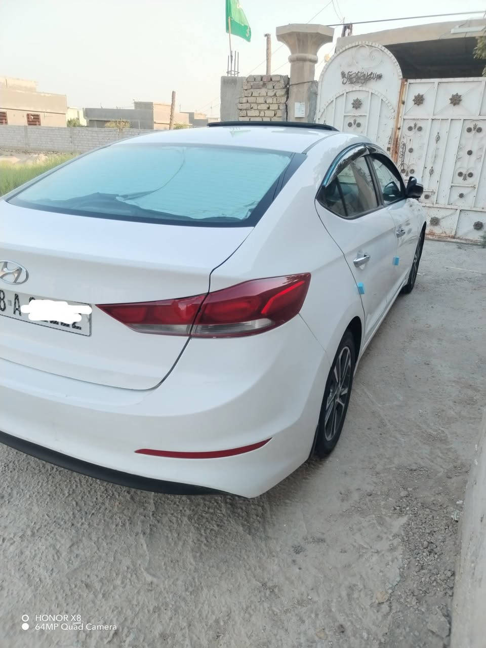 سلام عليكم النترا 2018خليجي رقم بابل نكليزي ما شيه 81مكفوله سياره
فول مواصفات واحد على واحد 
فتحه سلايت+محرك 2000دوش +شاشه كبيره+يدات نيكل 
مري شفط+اشاير مري+تحكم ستيرن جهتين+كامر خلفي+
خمسة ويل كب+تخم تاير جديد+داخل صاج+
ملاحظة (سياره بيه منظومة تبريد جديده)
ملاحظة (سياره مكفوله كفاله عامه)
مكان سياره كربلاء طويريج
الاستفسار على رقم:***********
