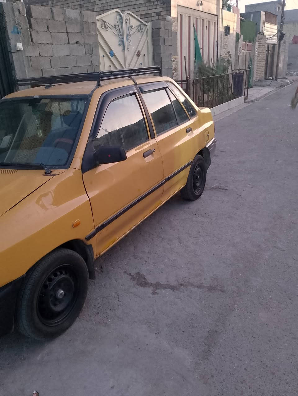 سايبا موديل 12 للبيع
كير
محرك 
شواصي
نظيفات
الكشر به طخات واضحات بالصور 
مصفره هيئه غرامه 
سنويه لسنه 29 
شرط التحويل 
السعر 26 ورقه 
*********** متواجد واتساب ايضاً
