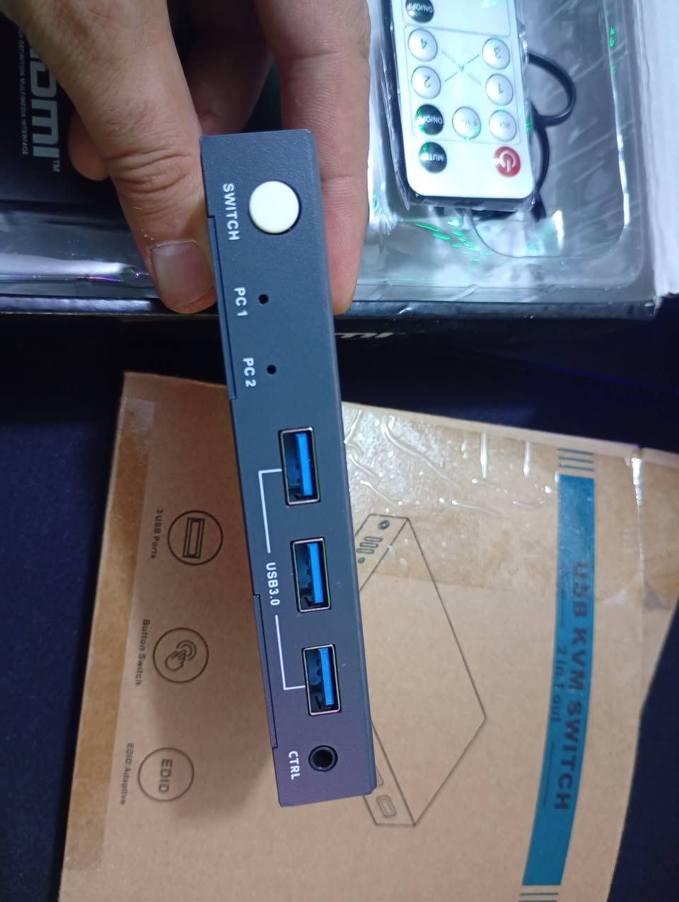 موزعات HDMI قطعتين ب 15 الف مع التوصيل
