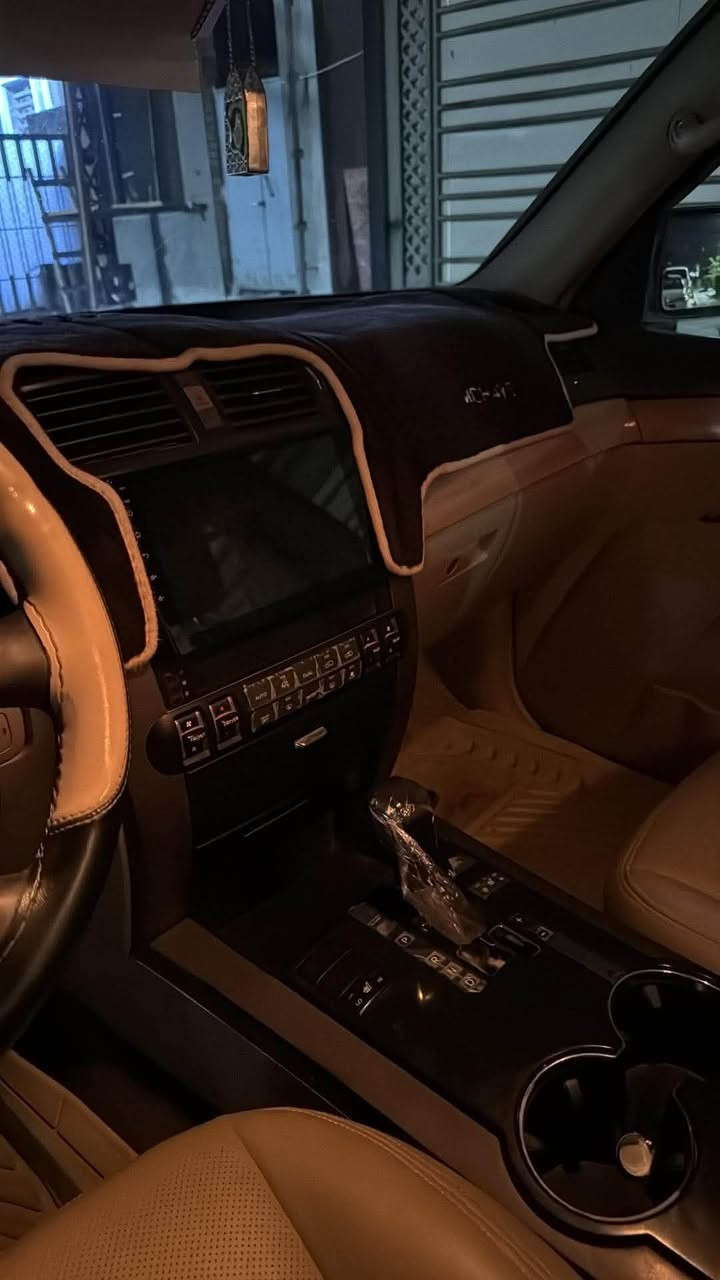 مهافي للبيع موديل 14 ماشيه 99 السياره جديده وحلوه كير مكينه مكفولات   فول مواصفات للاخير رقم بغداد سنويه لل 29  سبعه راكب  شاشه كامره. مري شفط خزن ميموري كشنات كهربائي  بصمه  زراك لايت. فور ويل لايت زينوان عالي ناصي  فتحه بيه صبغ الجاملغ الخلفي.شرط بدون معجون طخه خفيفه كلش  السعر 143   ***********
