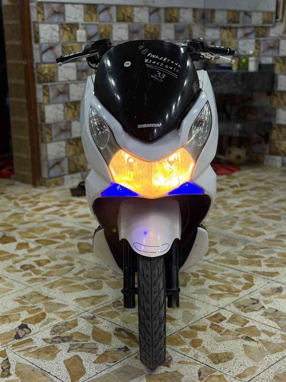 PCX جيل اول • ١٥٠ • ٢٠١٦