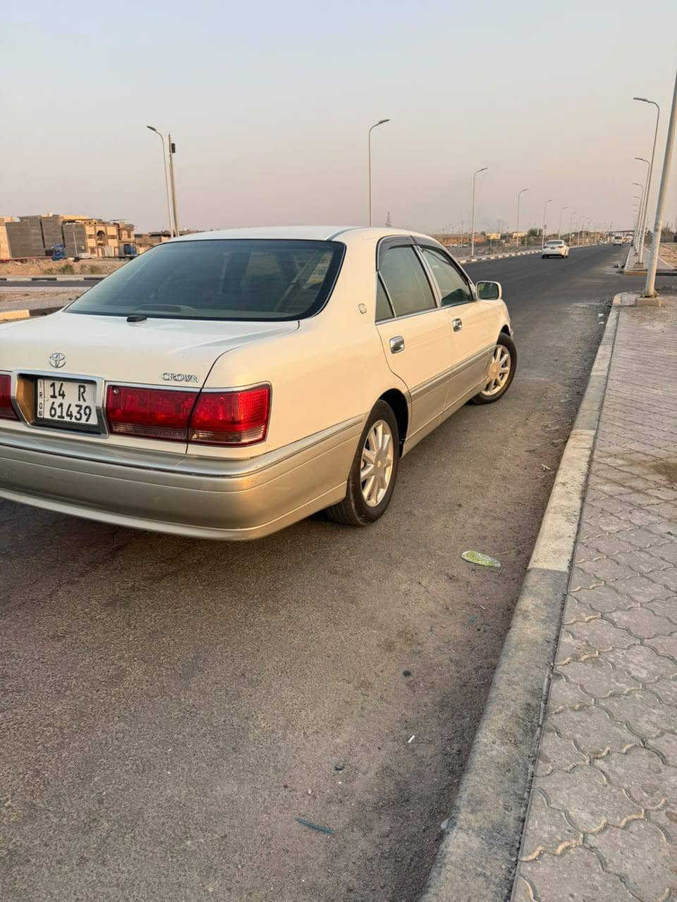السلام عليكم جنون للبيع كفاله عامه شاصي ٧٥اصل كرستال٣دكم ويل نجمه رقم بصره تحويل ثاني يوم محرك ديفور الكبير سياره صندوك كارتون بعده نيكل سبير ما نازل مكان بصره زبير اتصال***********
