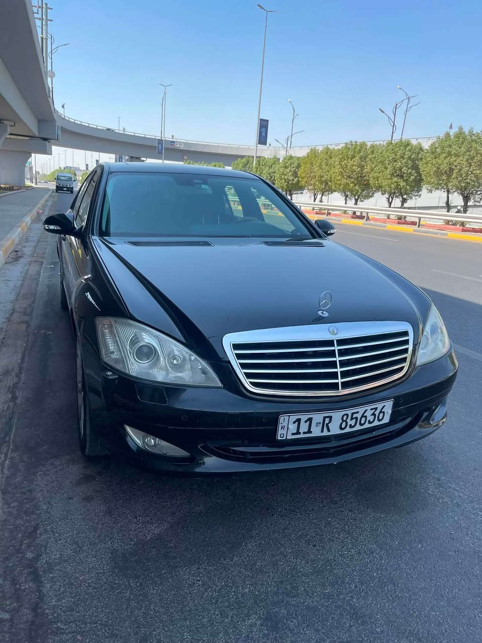 السلام عليكم
مارسدس 2008 s550 وارد يابان كفالة عامة السياره من صبغ وتبديل وضربه كلشش جديده سبريها منازل كير محرك كفالة ماشيه 160 رقم بغداد باسمي معروفه موصفاتها 
السعر 180 
***********
مكان الاعظمية
