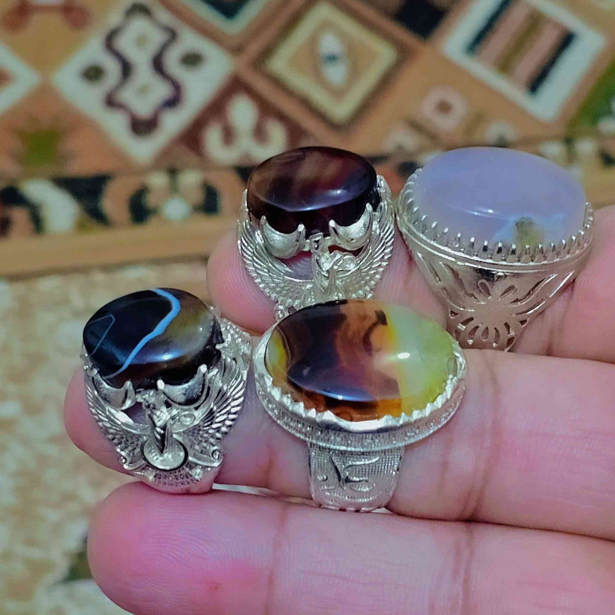 أحجار كريمة • خواتم قديمة • فضة عراقية