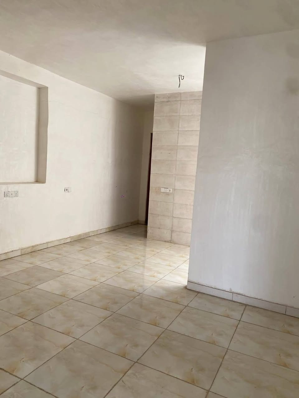 السلام عليكم  بيت زراعي للبيع 100متر بيت بناء حديث ومرتب والسعر كلش مناسب  *********** الموقع الباني روما

