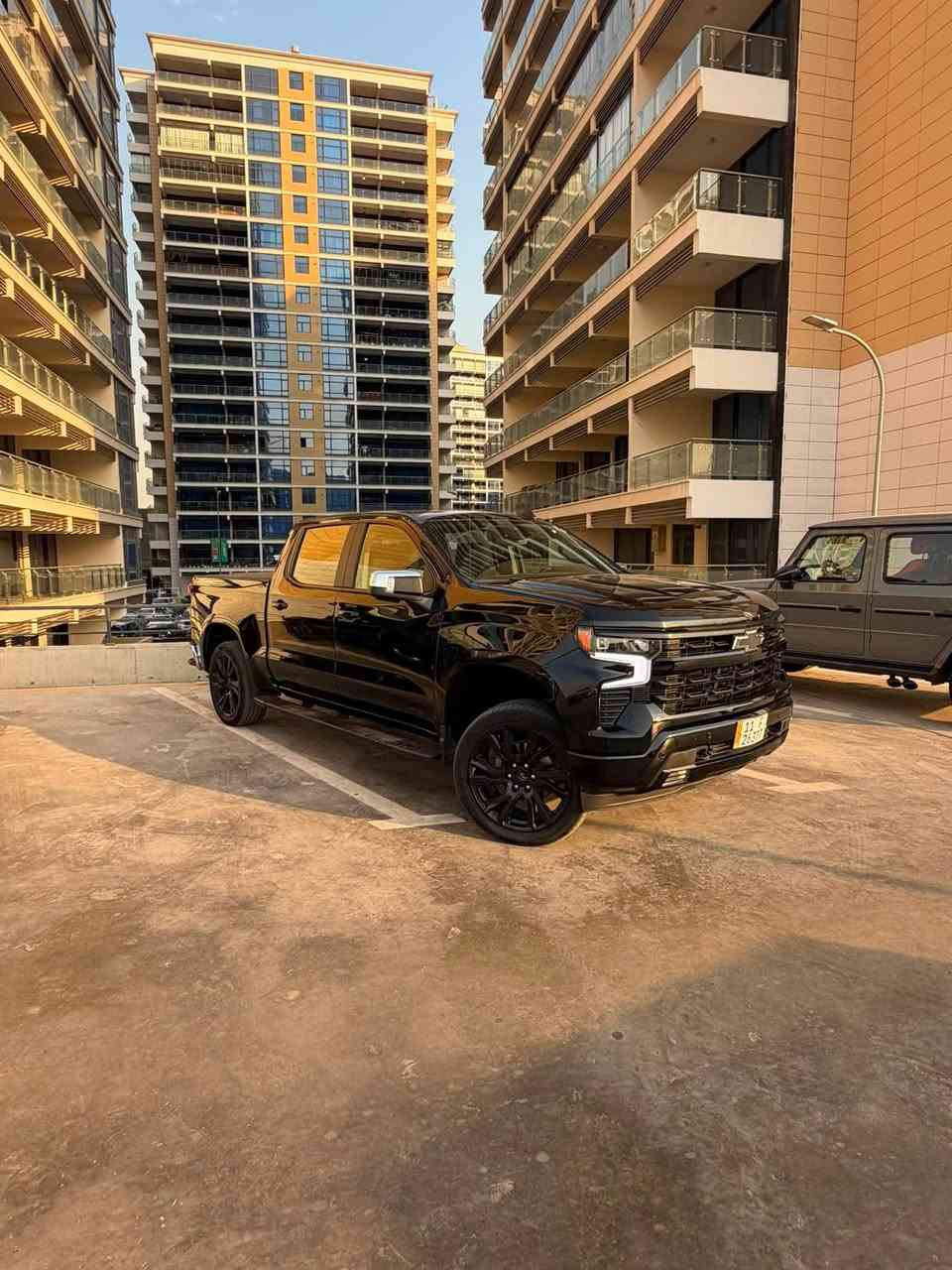 سلفرادو 2025 LT  سلندر 8

حادثها جاملغ وبنيد 
دخول جديد تعيمر درجه اولى 
حساس امامي خلفي 4 كامرات مابيها نقص برغي 
ماشيه 20 الف ميل 
رقمها شهداء بأسم رجال جداً محترم 
***********
