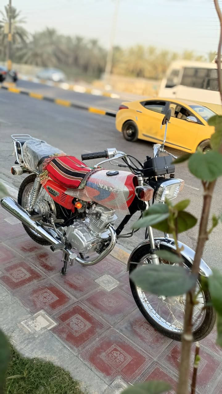 سلام عليكم
دراجه للبيع شلامجه شاصي 17 والباقي كله 25 أوراق أصولي مو سكنر دراجه شلعه ومعدل  صبانه ما ممدوده علا دراجه غراض كلهه اصليه برغي تجاري ماكو إلي يريدهه بي خير ويدلل مكاني كربلاء خلف مستشفى الوارث سعر 950 وبيهه مجال ‏‪***********‬‏
