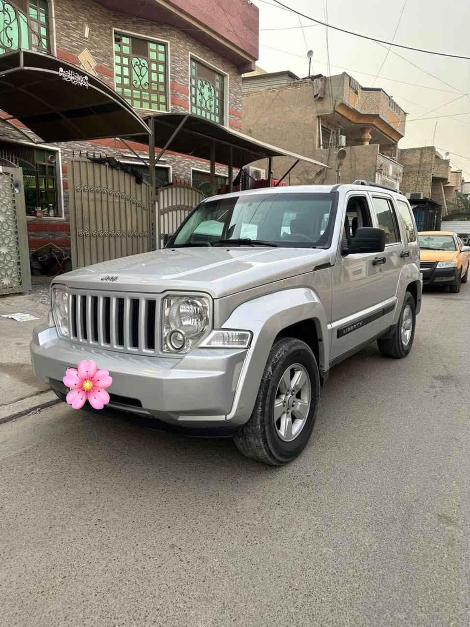السلام عليكم جيب اليبرتي مديل 2008سيارة كير ومكينه مكفولات تبريد شغل رقم بغداد الجديد تحويل مباشر مكاني بغداد بل بلديات جعفر الشمري (***********)
